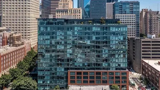 1Bedroom 1Bath Ferris Wheel Seattle Apartment
